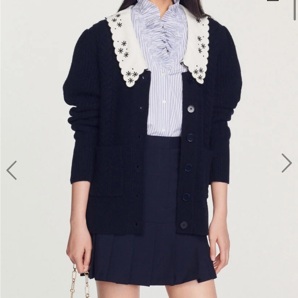 Elegant Black Cardigan with Embroidered Collar